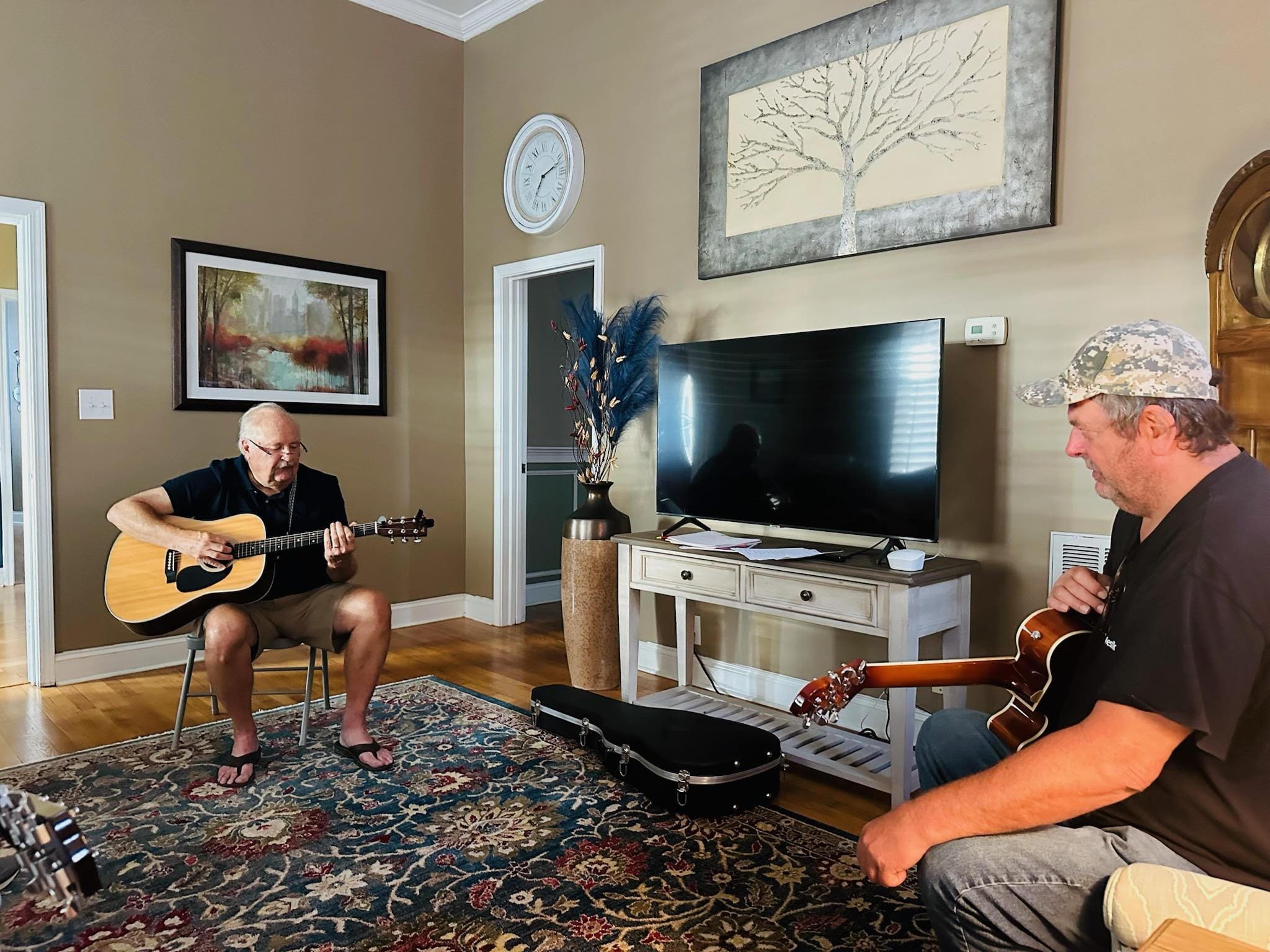 Warriors Once Again residents participating in the Guitars For Veterans program